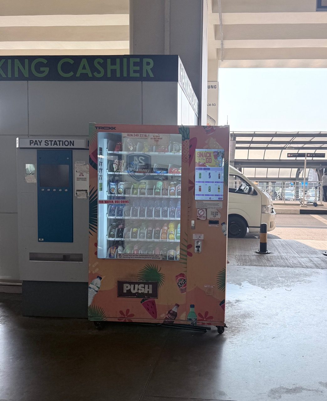 A Swaggers machine at arrivals